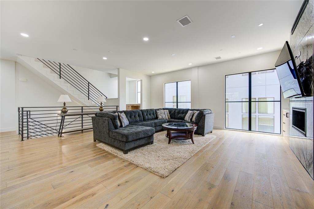 1611 W 22nd Street #C, Houston, Texas image 8