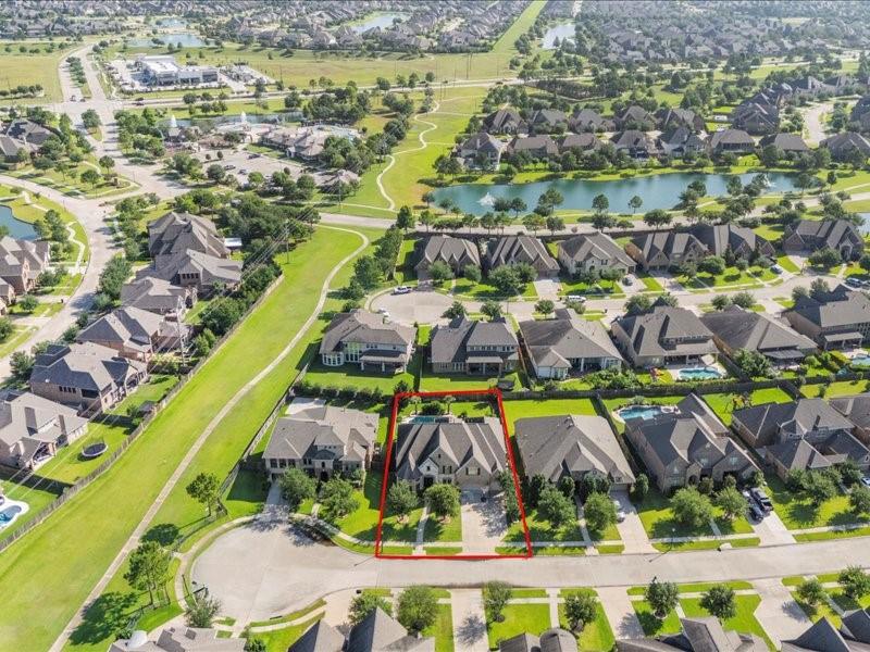 20326 Scarlett Saddle Court, Cypress, Texas image 5