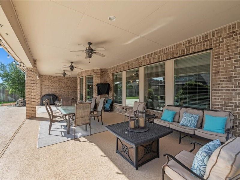 20326 Scarlett Saddle Court, Cypress, Texas image 37