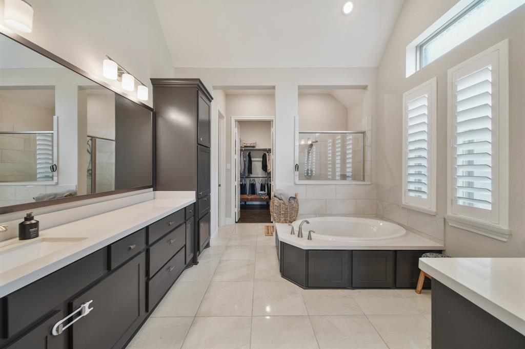 1126 Mcmurtry Ridge Drive, Katy, Texas image 15
