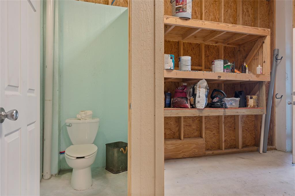 2585 Tide Drive, Crystal Beach, Texas image 34