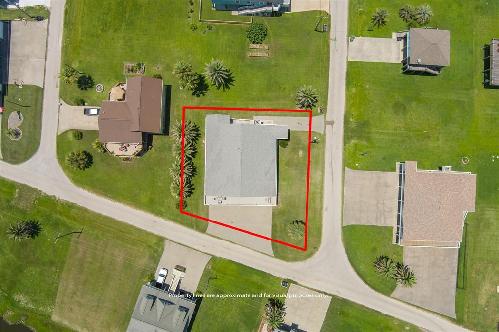 2585 Tide Drive, Crystal Beach, Texas image 46