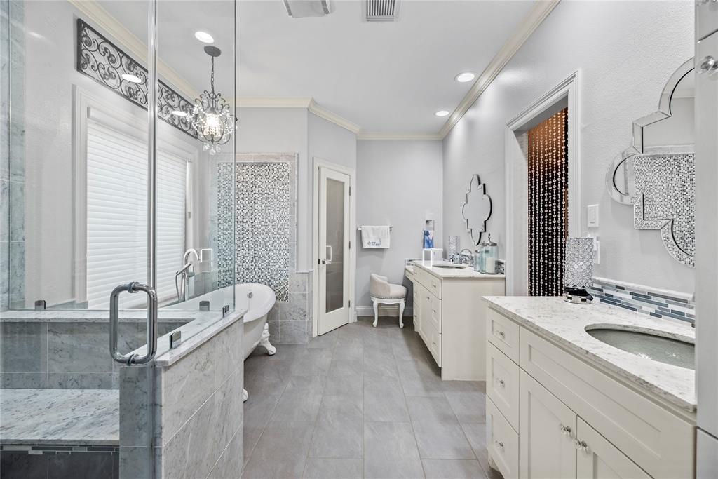 2538 Du Lac Trace, Seabrook, Texas image 18