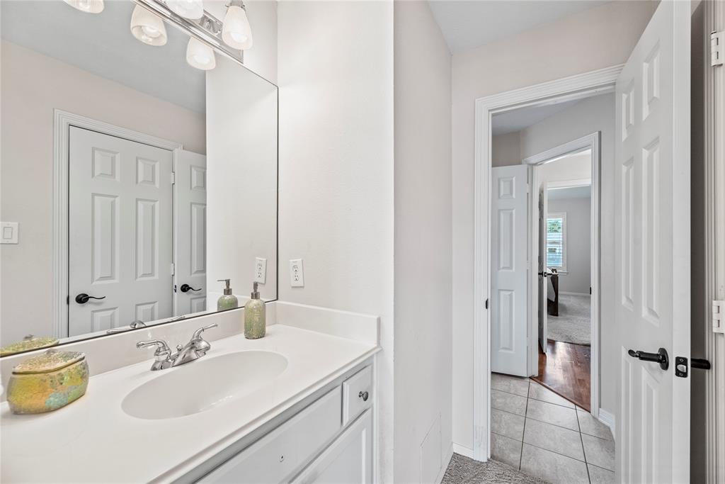 2538 Du Lac Trace, Seabrook, Texas image 32