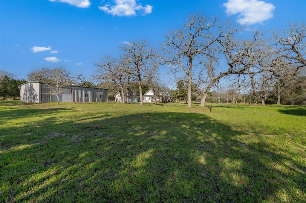 6725 S Sycamore Crossing Road, Bellville, Texas image 10