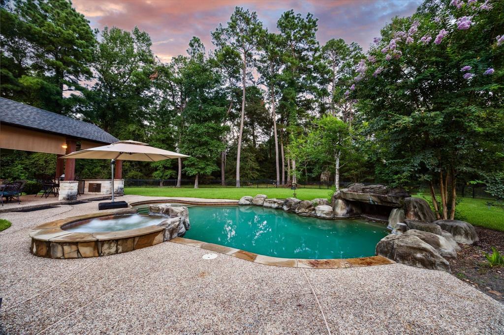 10250 Clubhouse Circle, Magnolia, Texas image 34