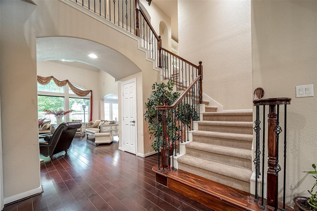 2306 Caroline Park Ln Ln, Spring, Texas image 3