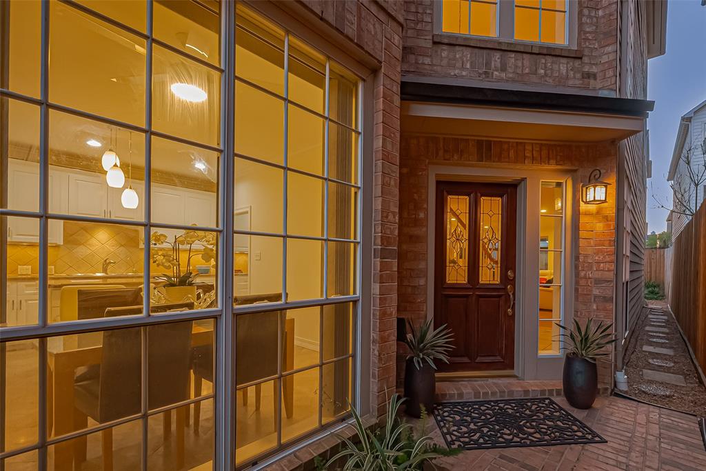 2022 Morse Street, Houston, Texas image 6