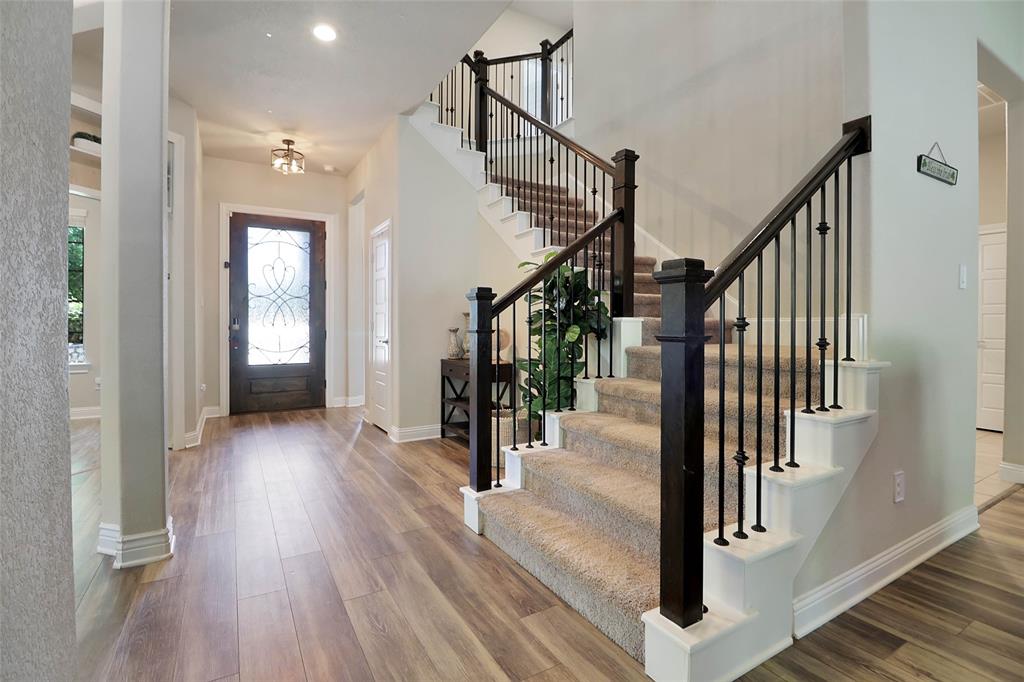 property-search 4 27163 Allenby Park Drive