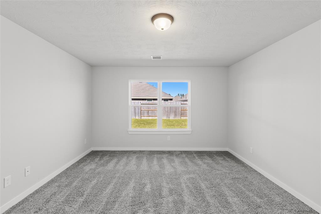 3017 Pampaneria Drive, Conroe, Texas image 10