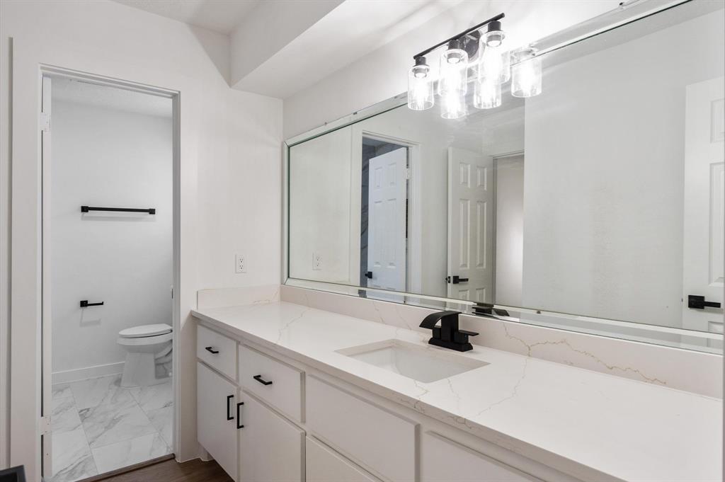 12019 Sleepy Pines Drive, Houston, Texas image 33