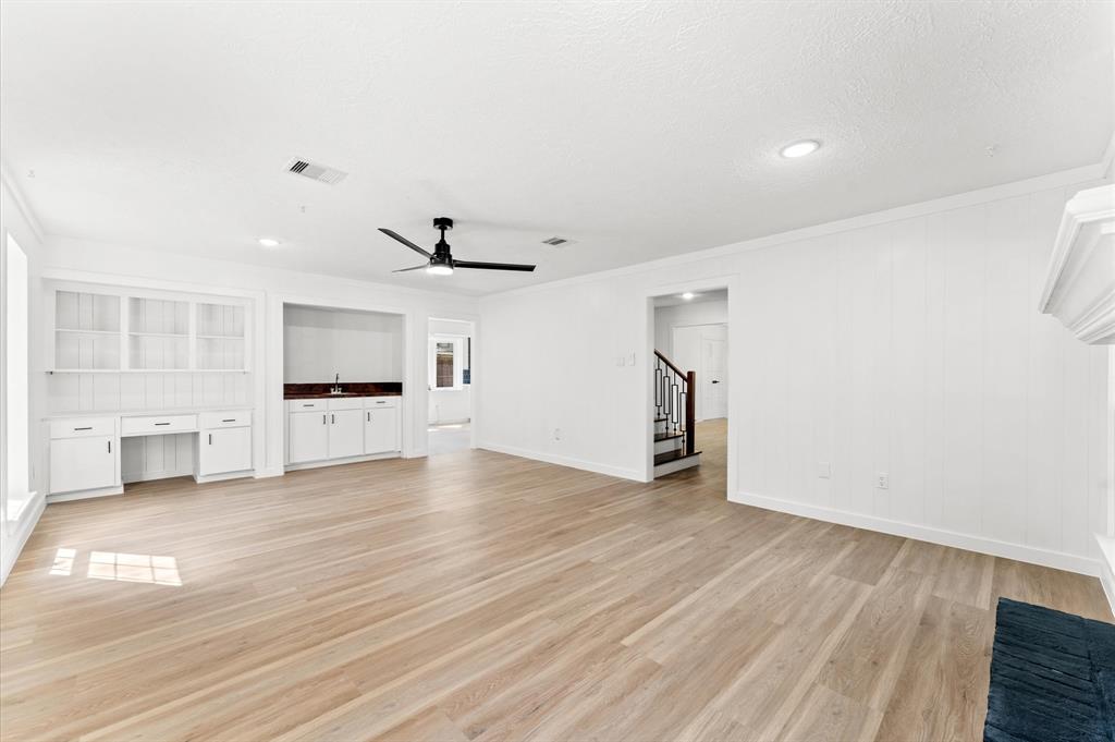 12019 Sleepy Pines Drive, Houston, Texas image 10