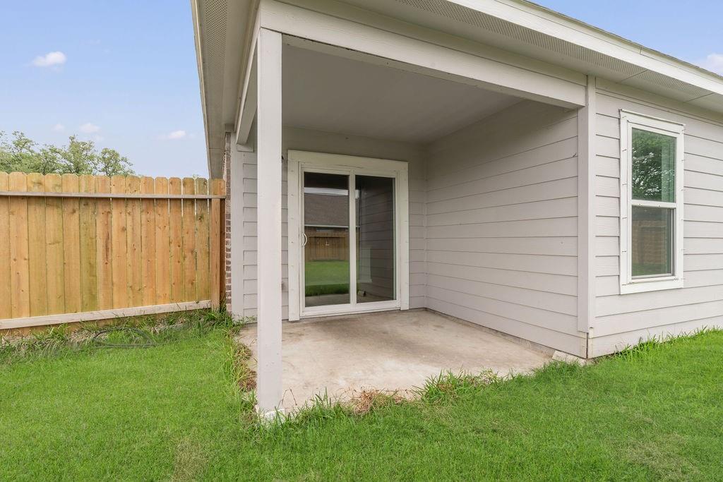 2605 Marguerite Street, Bay City, Texas image 32