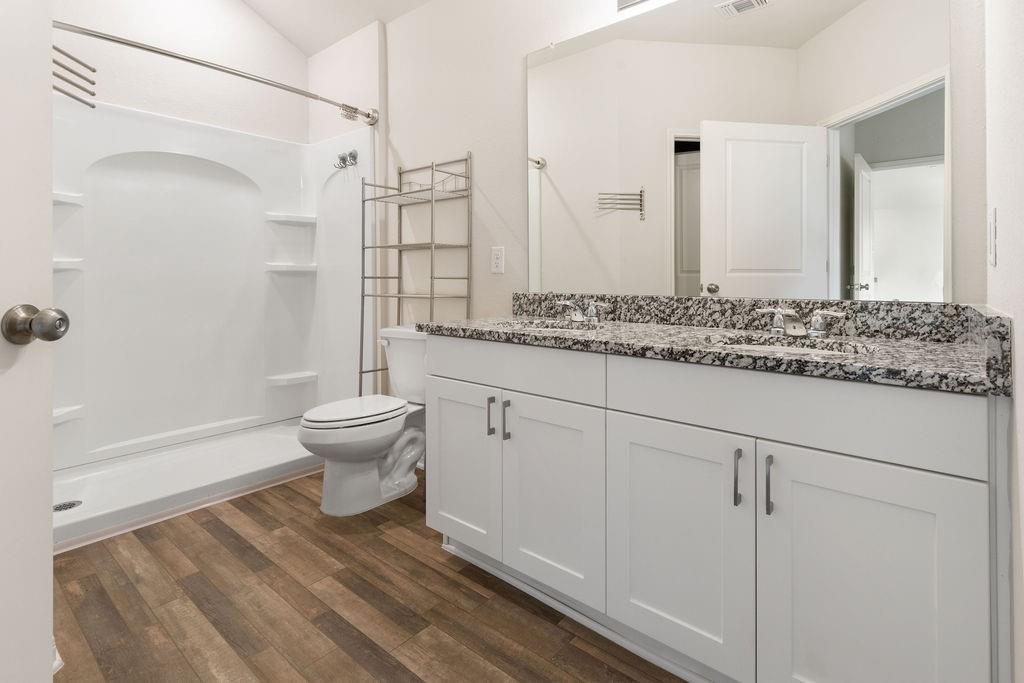 2605 Marguerite Street, Bay City, Texas image 19
