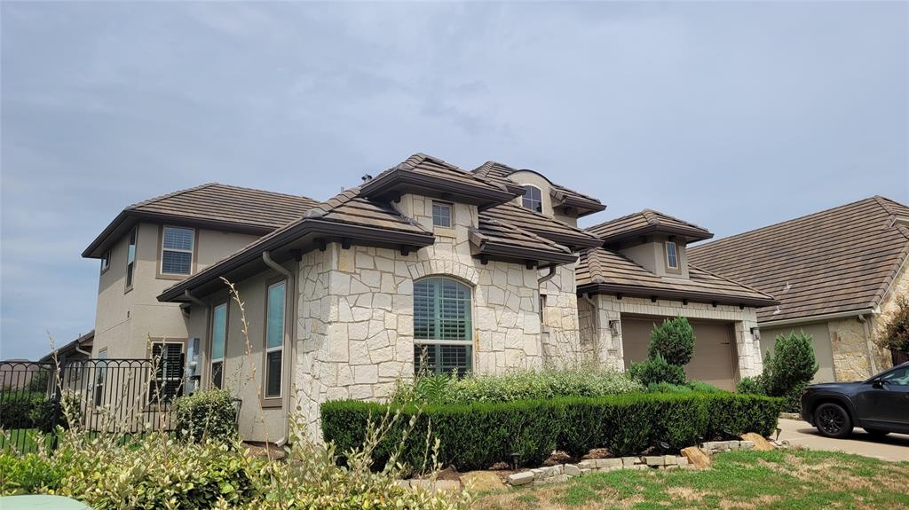 4731 Bellwood Springs Lane, Sugar Land, Texas image 2