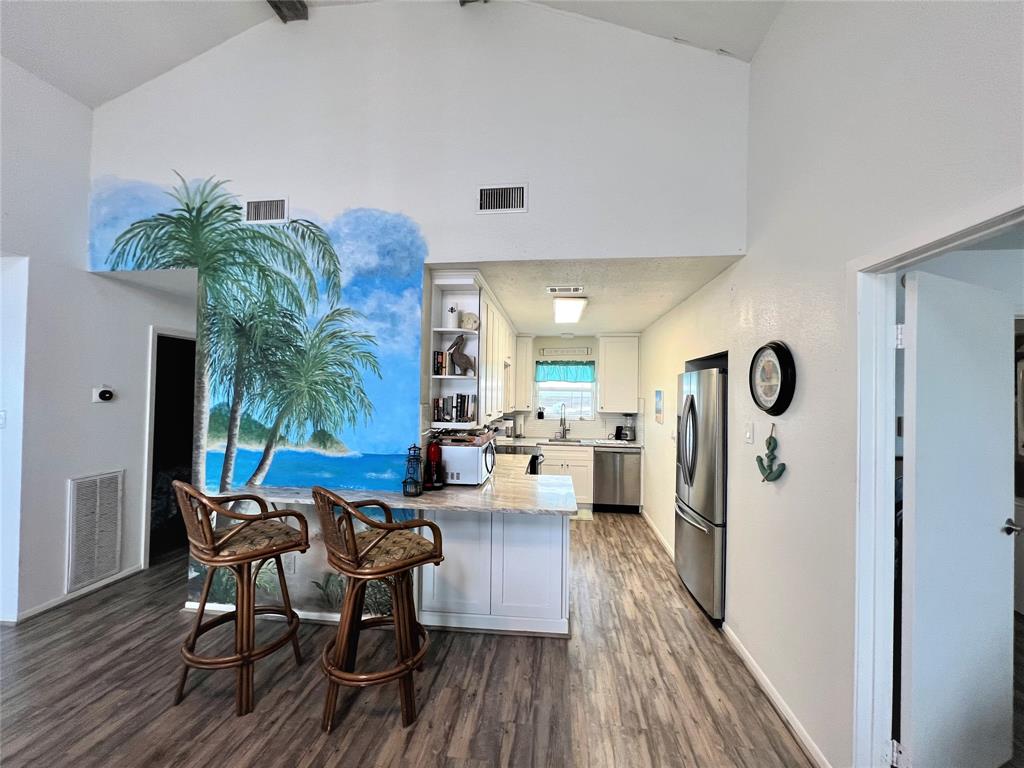 219 Whispering Palms, Freeport, Texas image 5