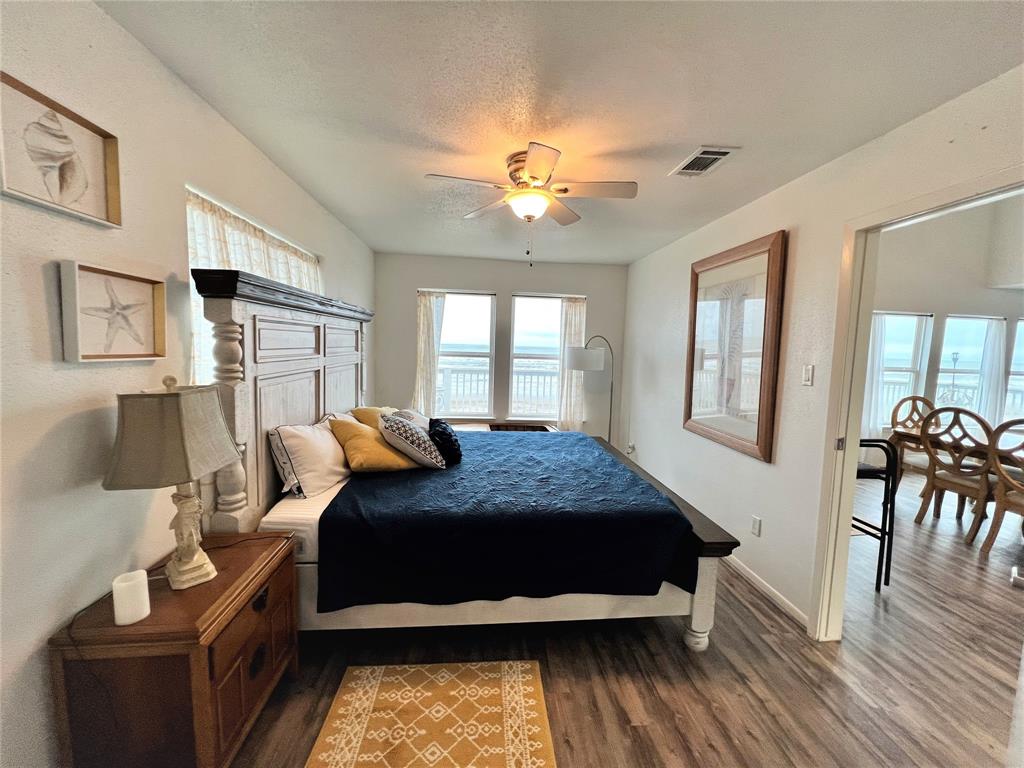 219 Whispering Palms, Freeport, Texas image 14