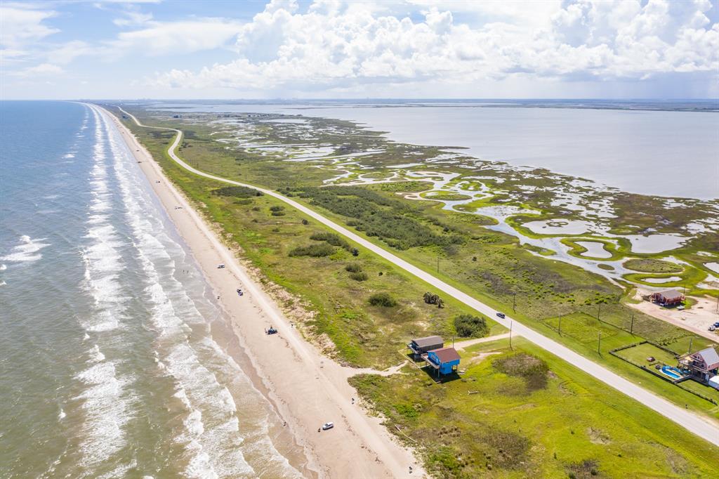 219 Whispering Palms, Freeport, Texas image 21