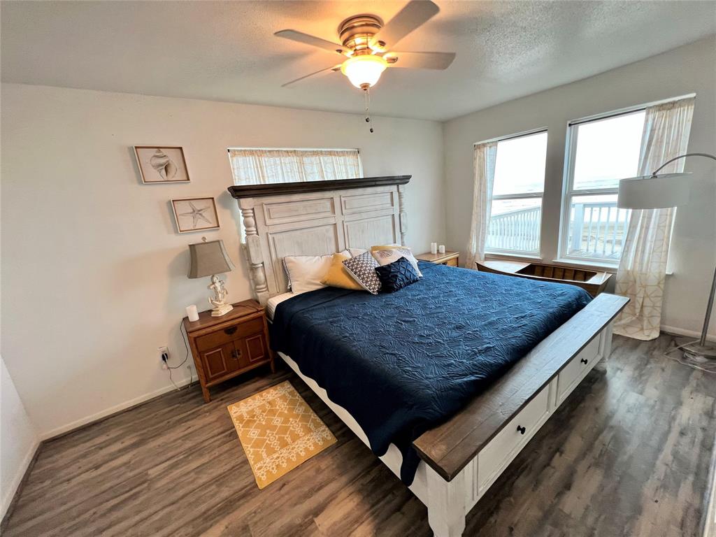 219 Whispering Palms, Freeport, Texas image 12