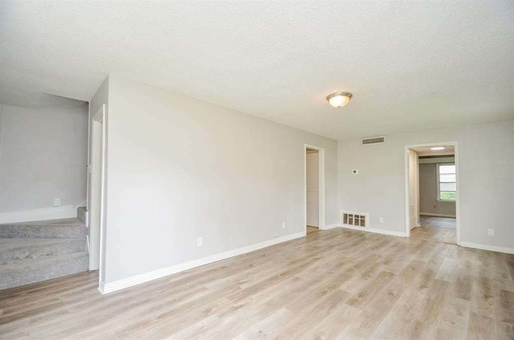 Photo 10 of 31 of 1218 7th Avenue N house