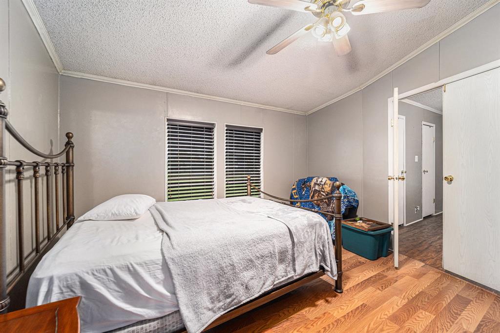 1408 Lilley Road, Alvin, Texas image 16