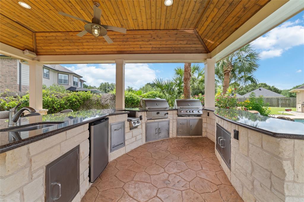 5015 Bridge Creek Lane