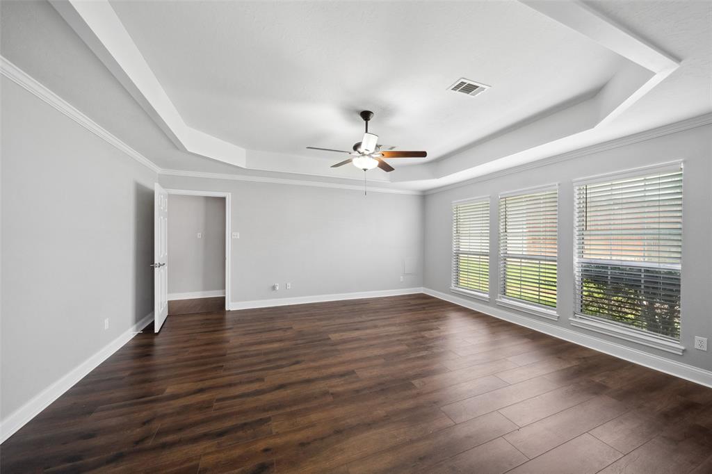 5224 Shorewood Drive, Willis, Texas image 19