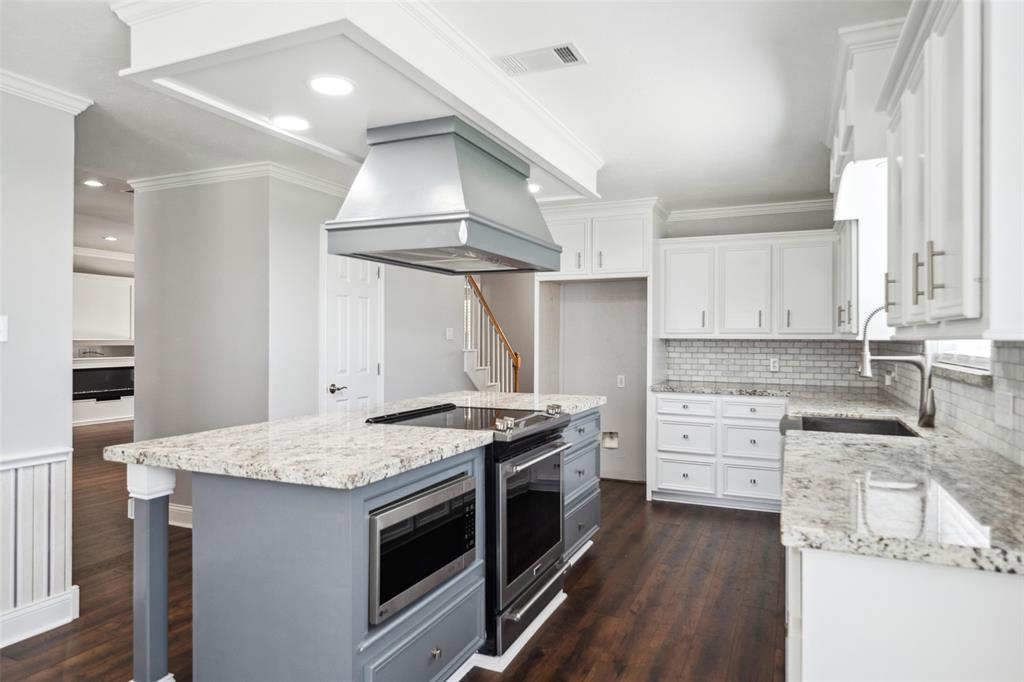5224 Shorewood Drive, Willis, Texas image 13