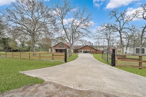 28540 Lynnwood Lane Hempstead TX 77445