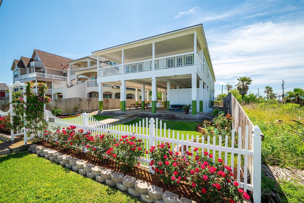 1813 Avenue A, San Leon, Texas image 4