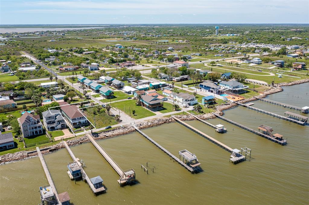 1813 Avenue A, San Leon, Texas image 1