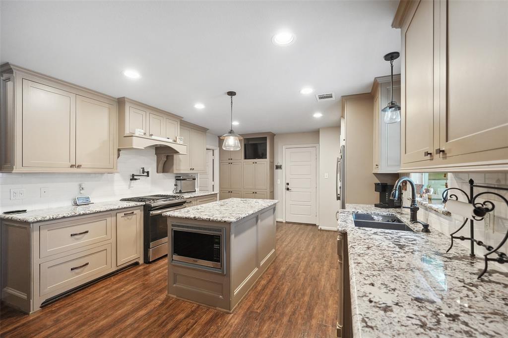 15022 Constellation Circle, Willis, Texas image 20