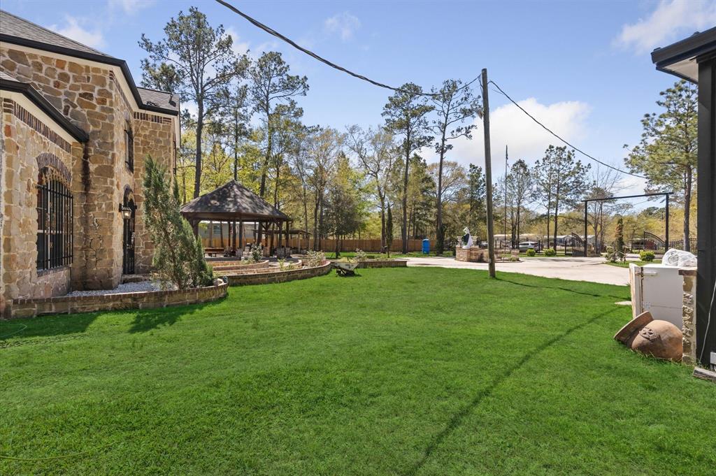 826 Oak Bend Loop, Cleveland, Texas image 47
