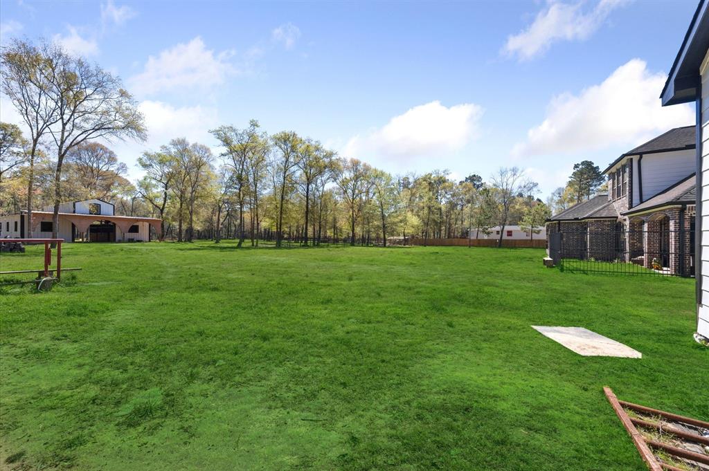 826 Oak Bend Loop, Cleveland, Texas image 39