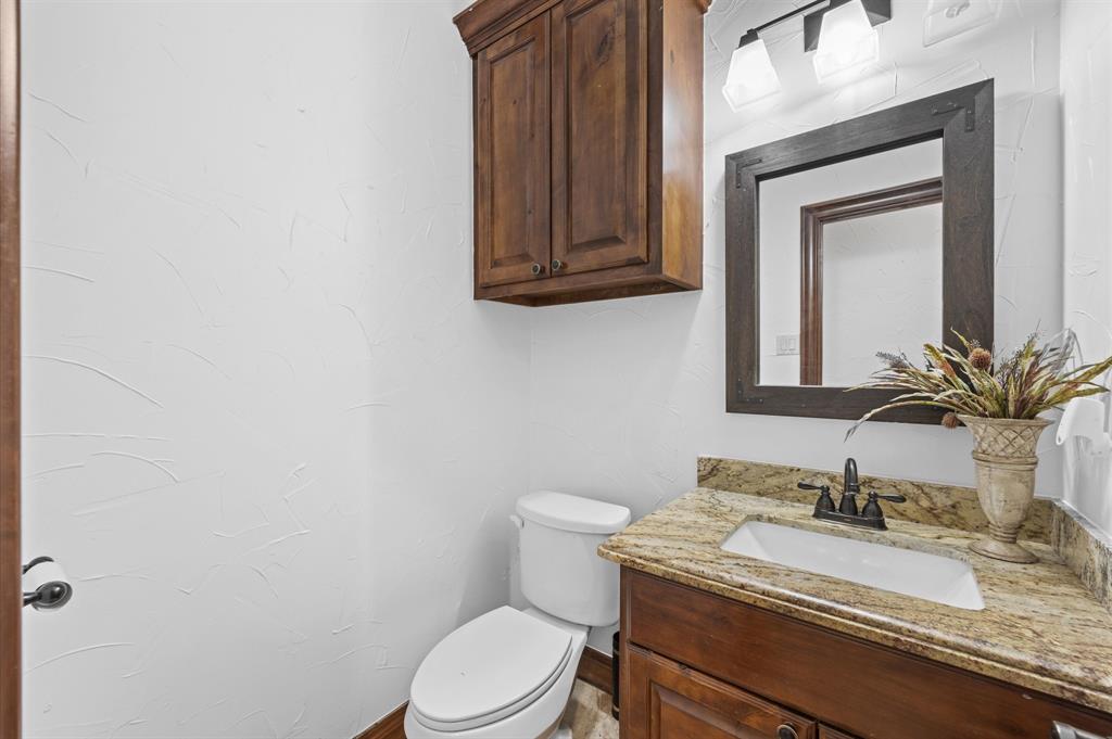 826 Oak Bend Loop, Cleveland, Texas image 20