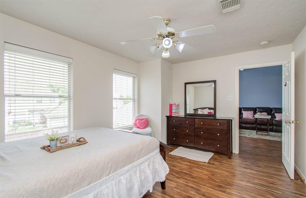 5109 Playa Drive, Pearland, Texas image 30