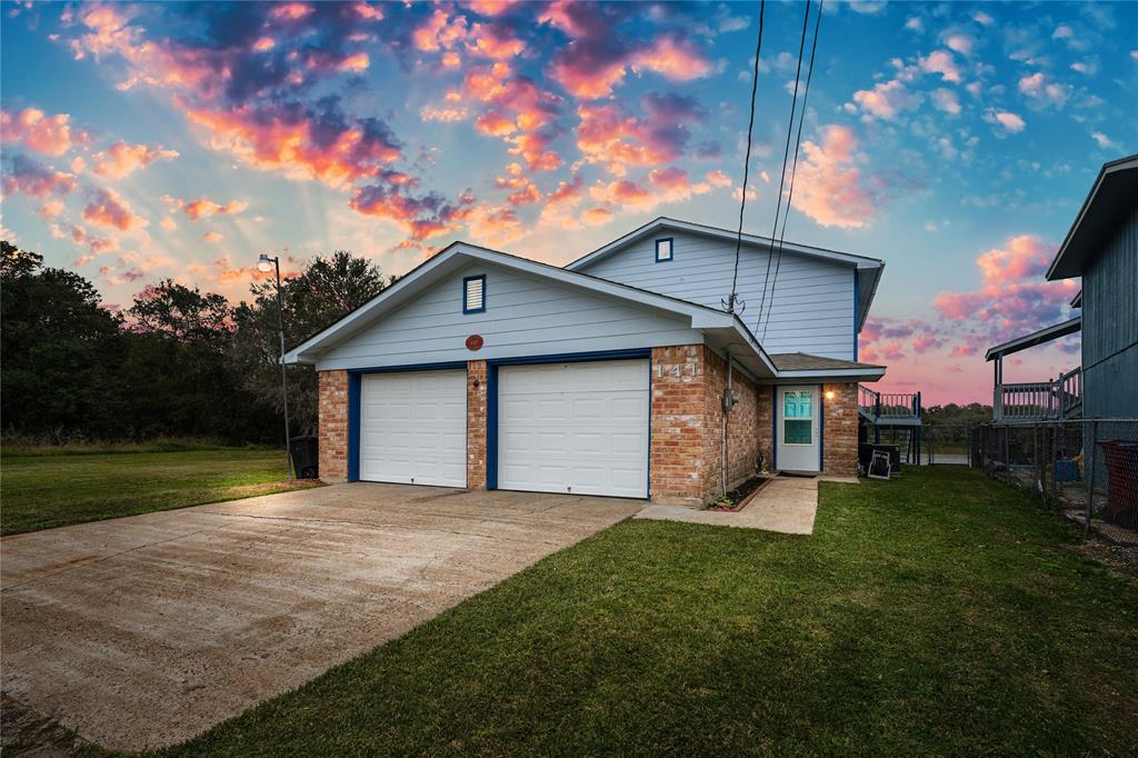 4587 Rio Drive, Brazoria, Texas image 1