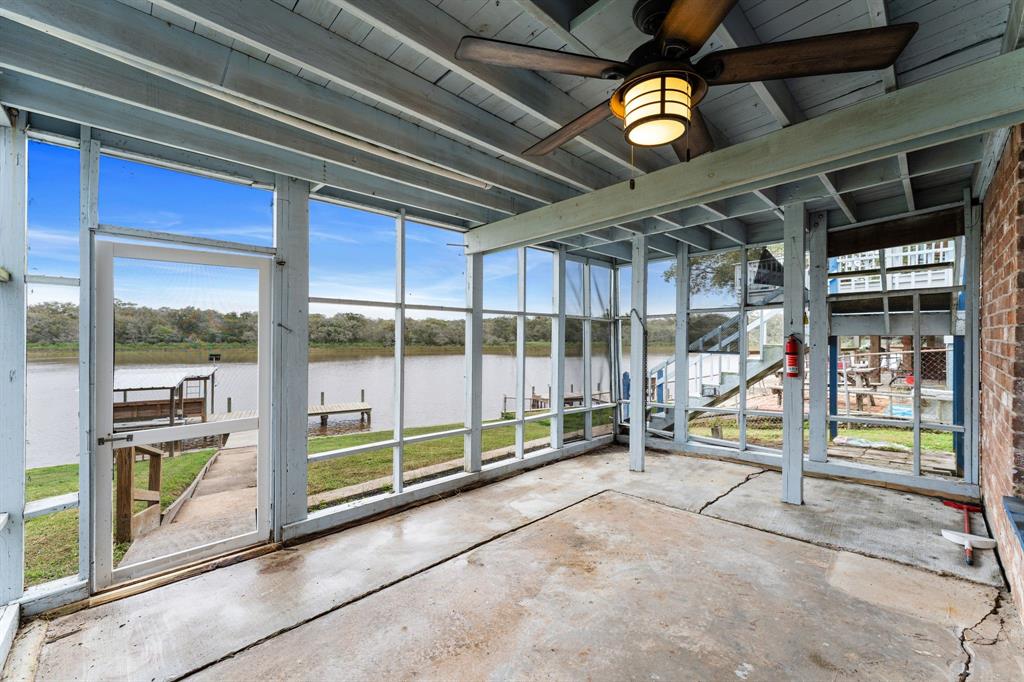 4587 Rio Drive, Brazoria, Texas image 10