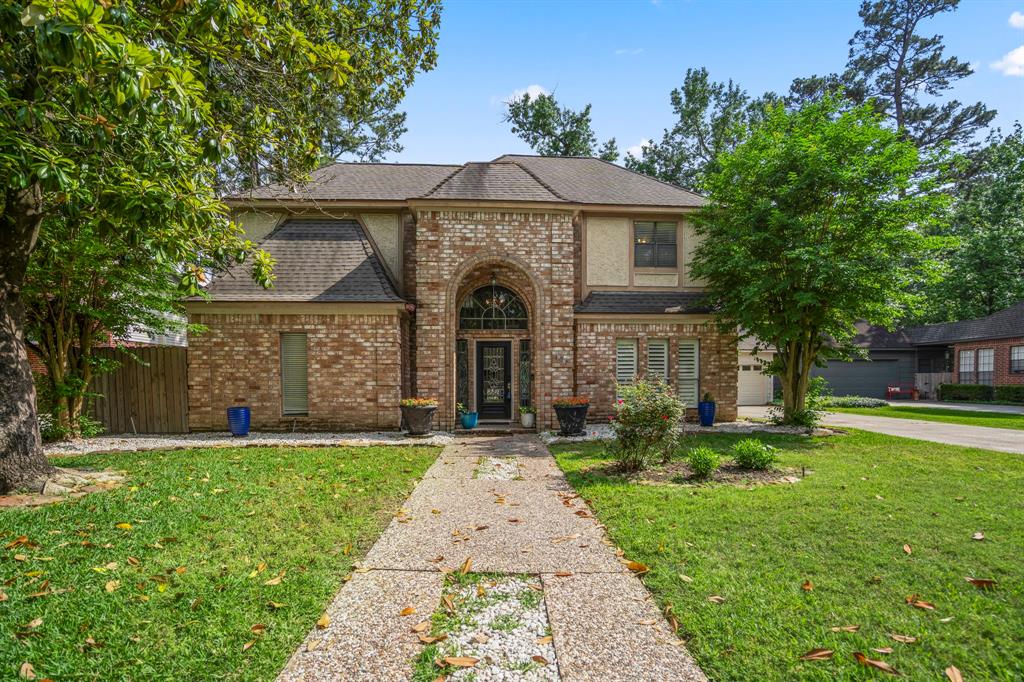 407 Champion Lake Drive