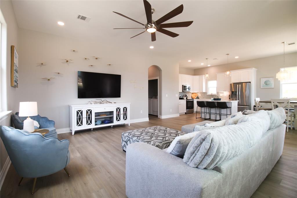 13019 Buccaneer Parkway