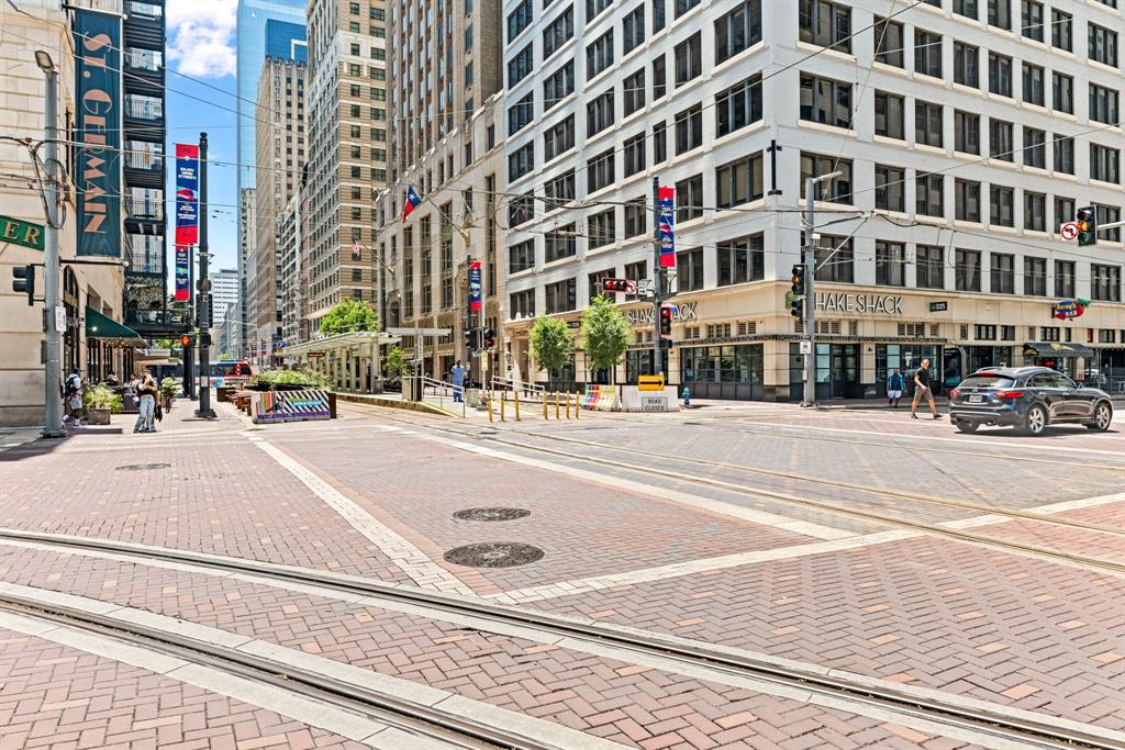1120 Texas Street #7D, Houston, Texas image 26