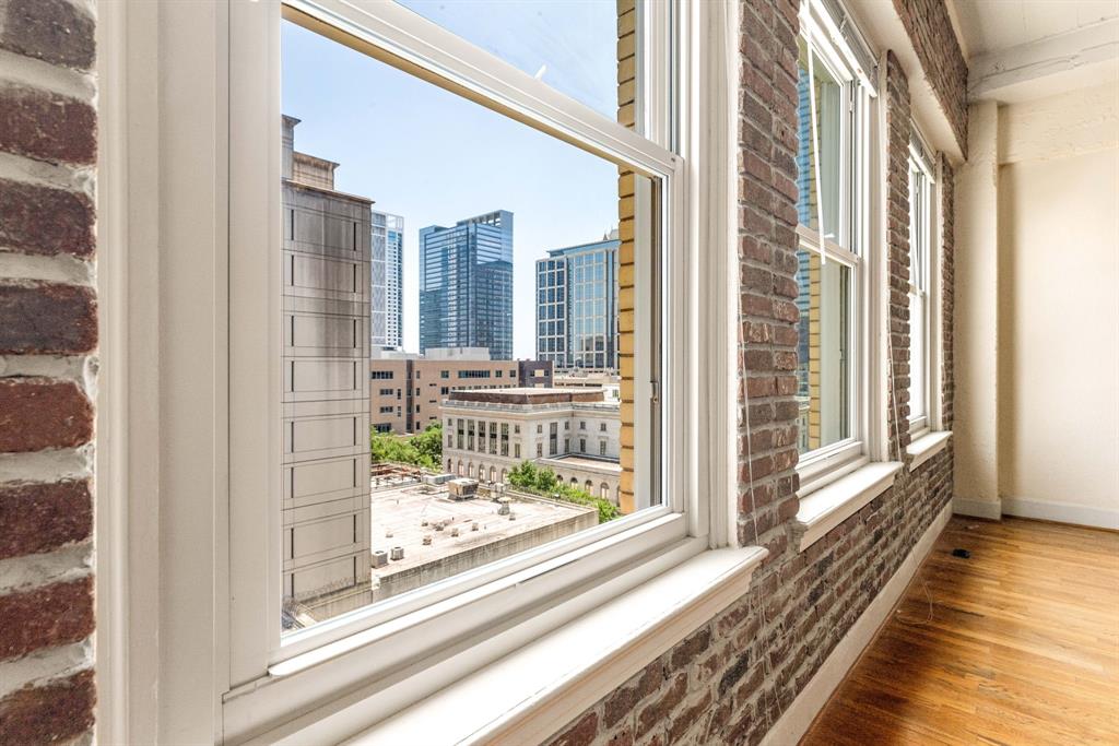 1120 Texas Street #7D, Houston, Texas image 27