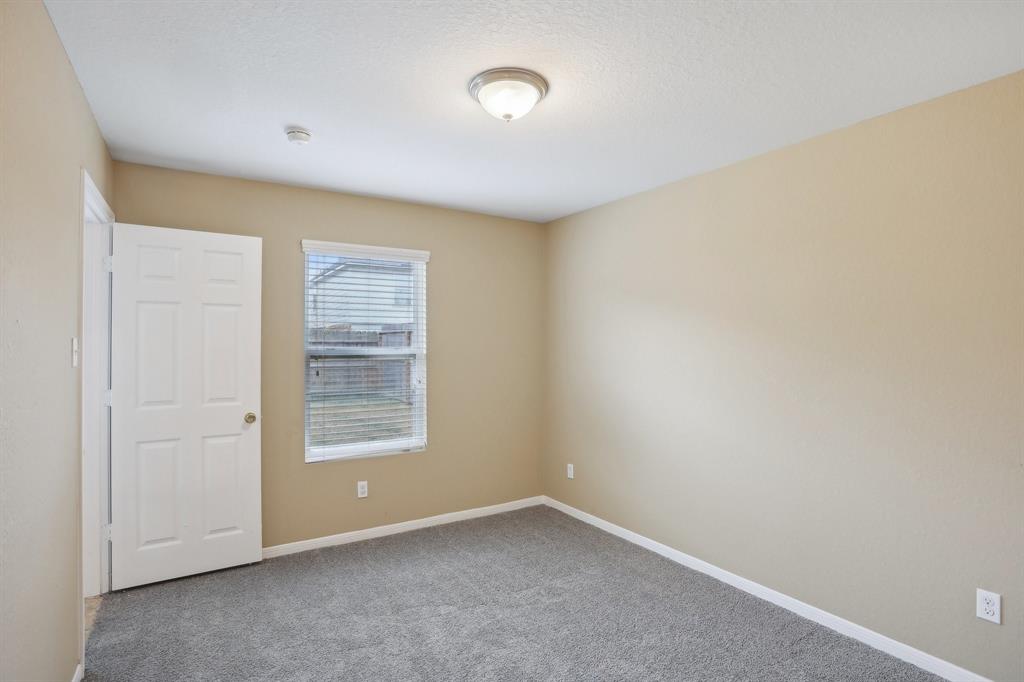 7330 Foxwood Fair Lane, Humble, Texas image 14
