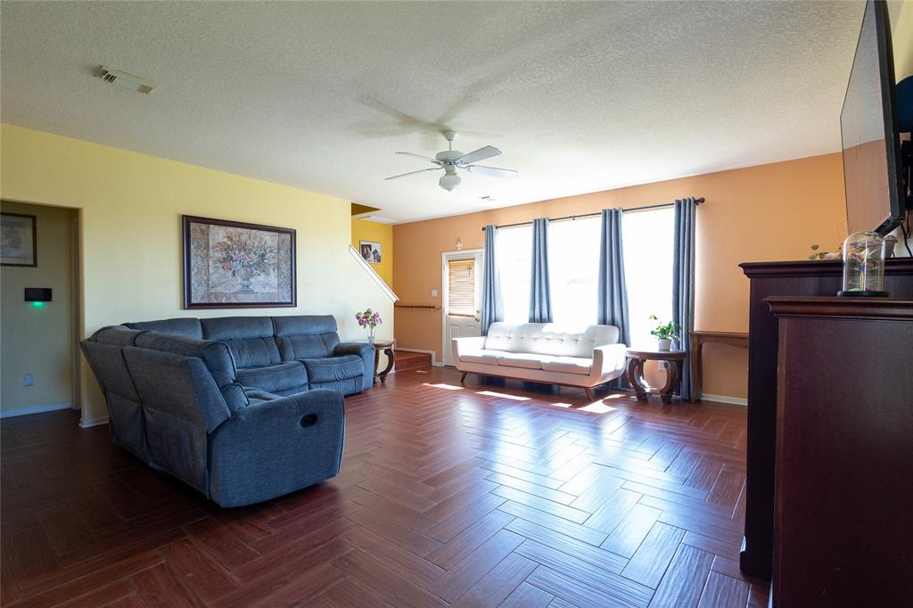 18531 Grove Brook Lane, Cypress, Texas image 4