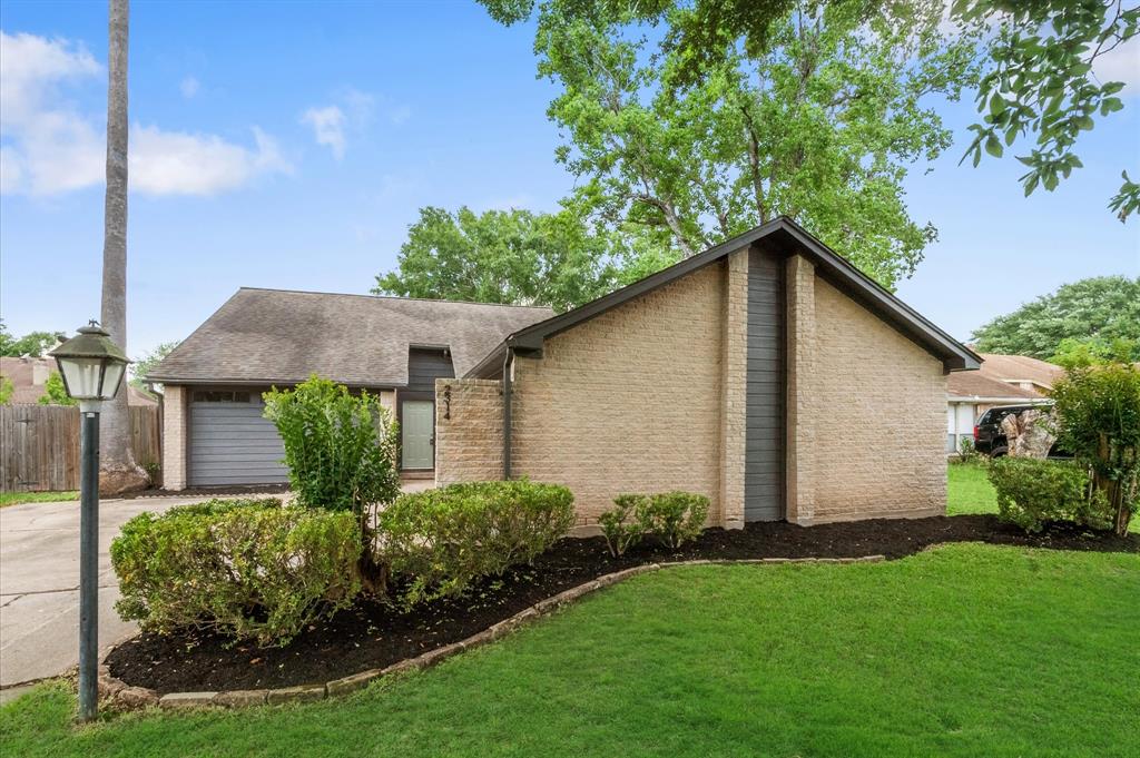 2314 Bright Meadows Drive