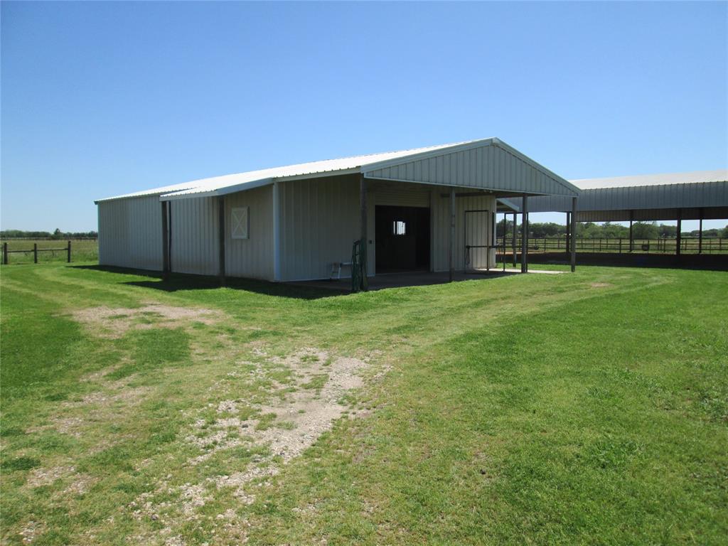 11121 Mueck Road, Needville, Texas image 8