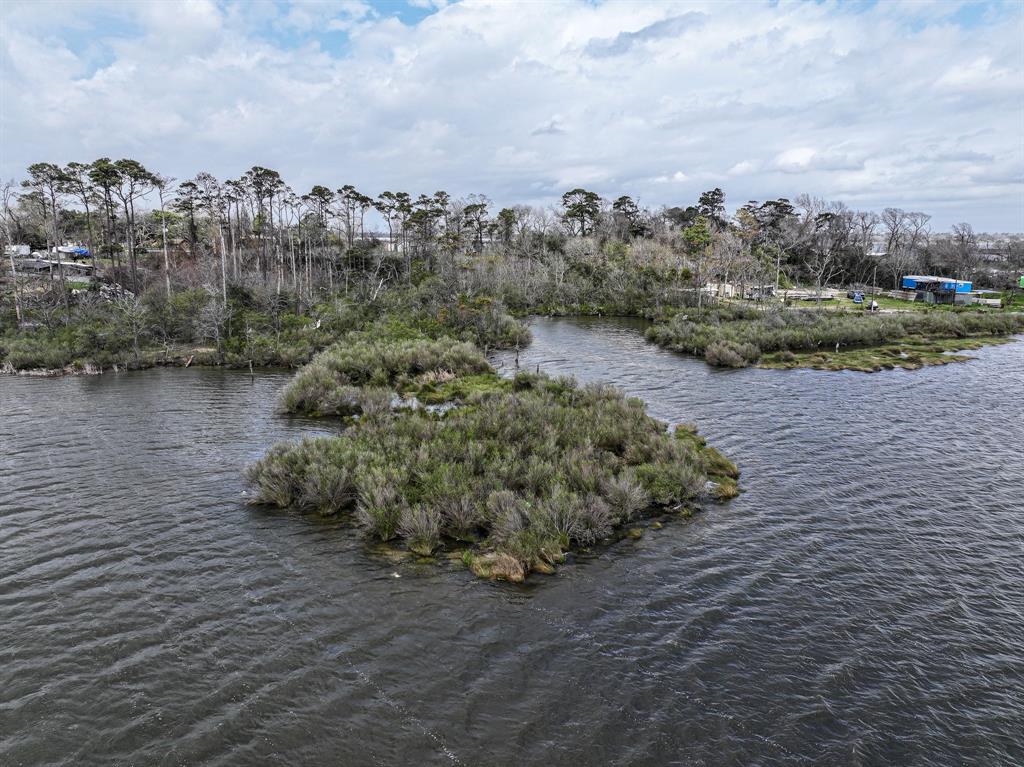 17202 Meadowbrook Drive, Channelview, Texas image 13