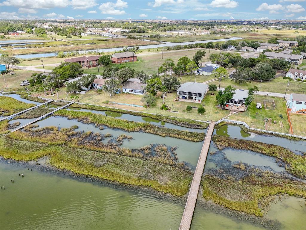 317 E Bayshore Drive, Palacios, Texas image 6