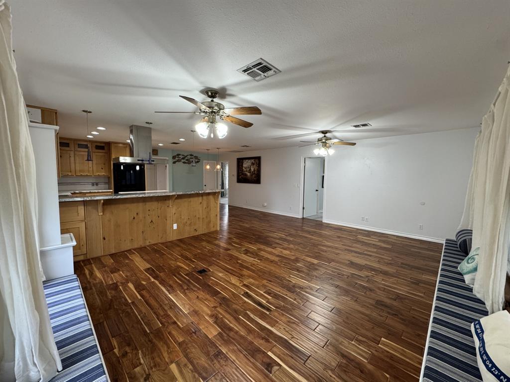 317 E Bayshore Drive, Palacios, Texas image 23