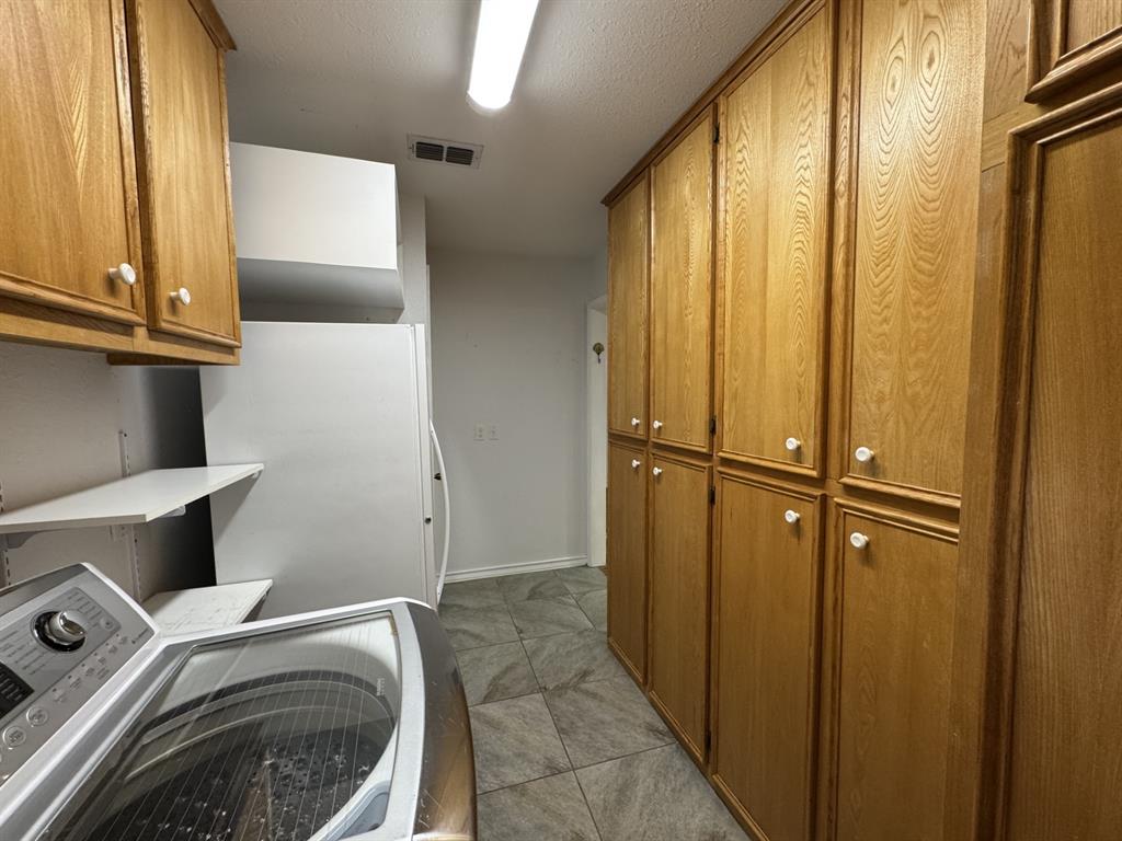 317 E Bayshore Drive, Palacios, Texas image 34
